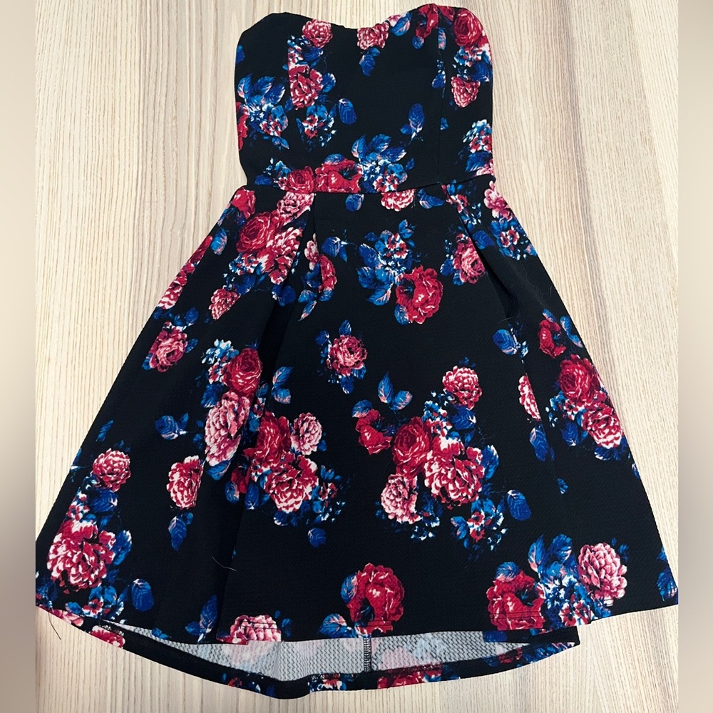Charlotte Russe - Strapless Floral Dress - Size XS